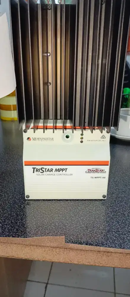 SCC Solar Charge Controller MPPT Morningstar TS-MPPT 60A 150V