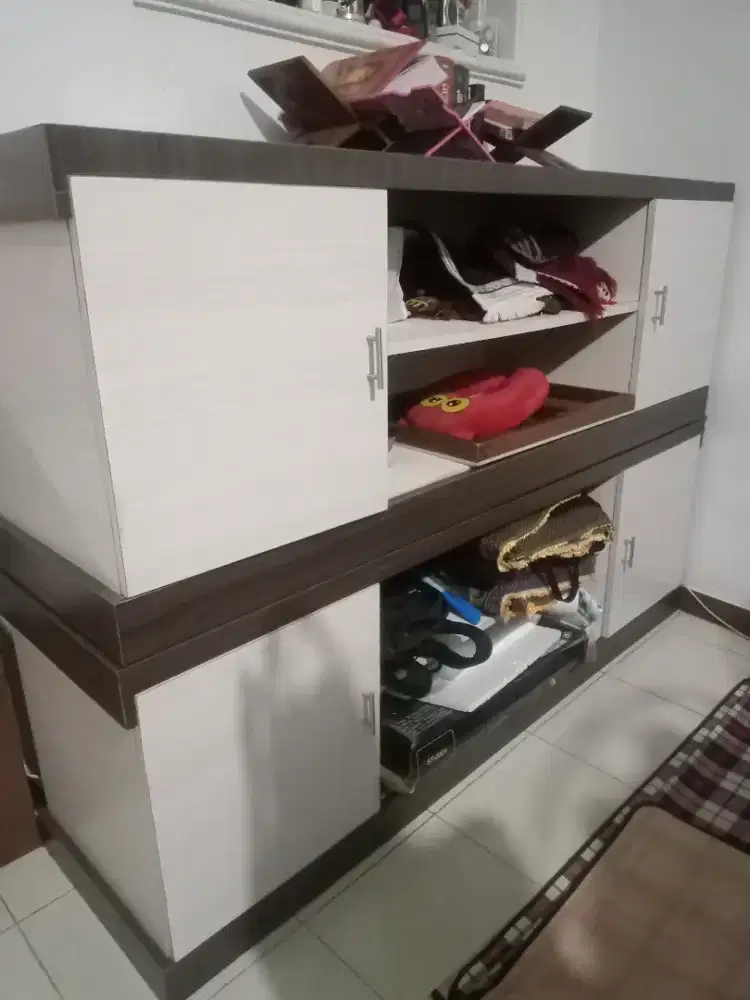 Credenza/meja tv minimalis besar