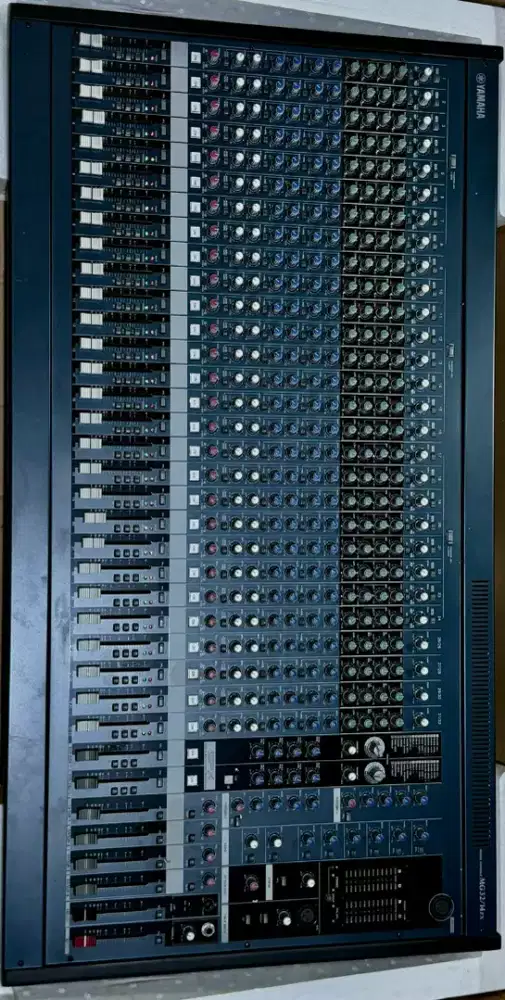 DIJUAL MIXER YAMAHA MG32FX