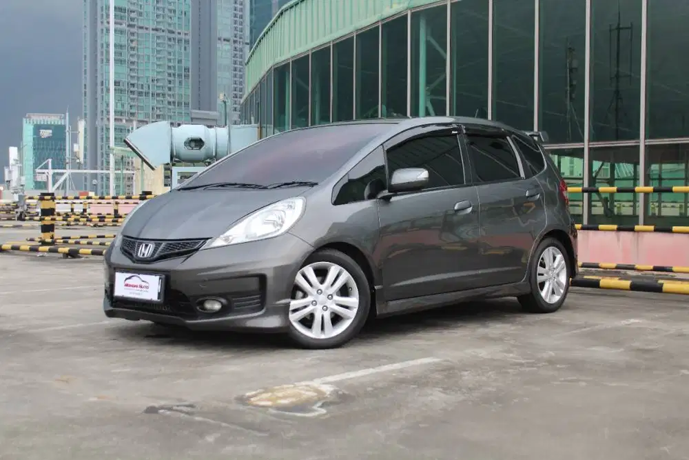 [LOW KM][TDP10JT] Honda Jazz RS GE8 2012 Antik At Matic