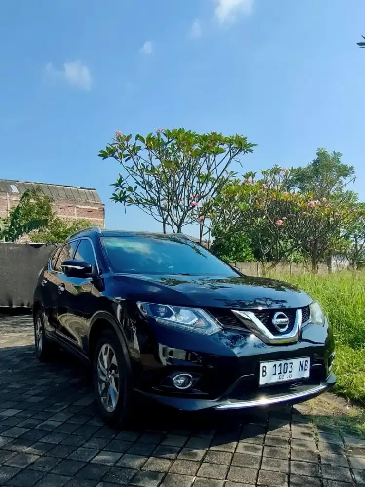 Dijual Mobil Nissan Extrail
