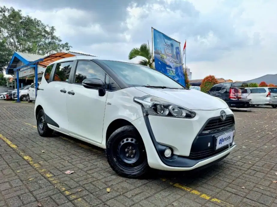 [OLXmobbi] PAJAK PANJANG - TOYOTA SIENTA 1.5 E MANUAL 2016