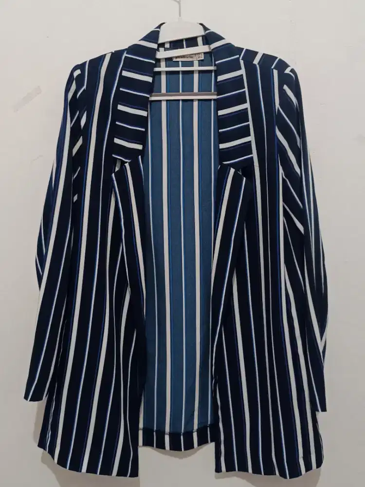 Cardigan Stradivarius