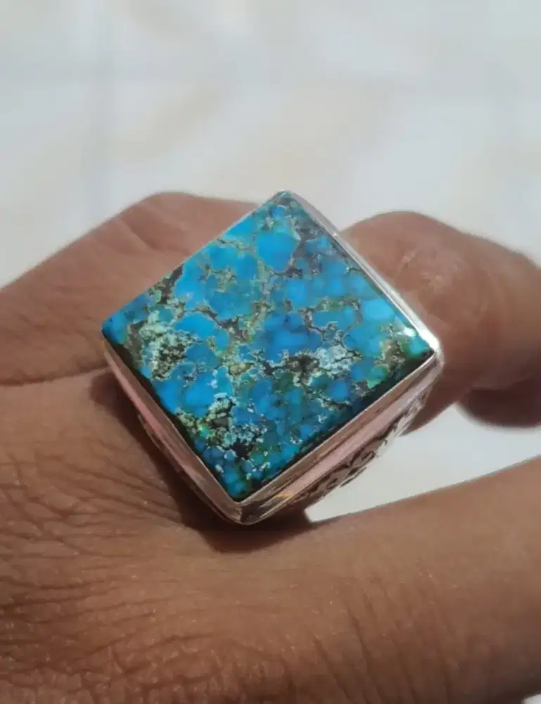 Phirus persi iket perak