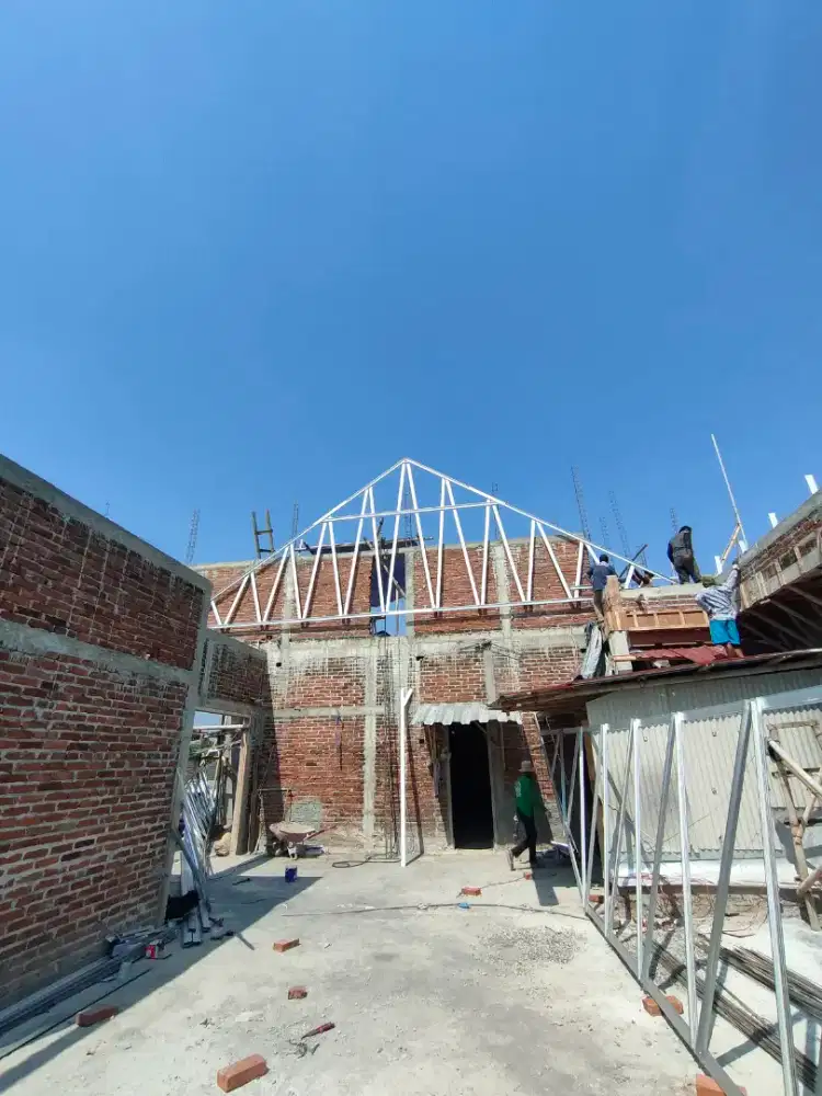 SPESIALIS ATAP & RANGKA BAJA RINGAN.