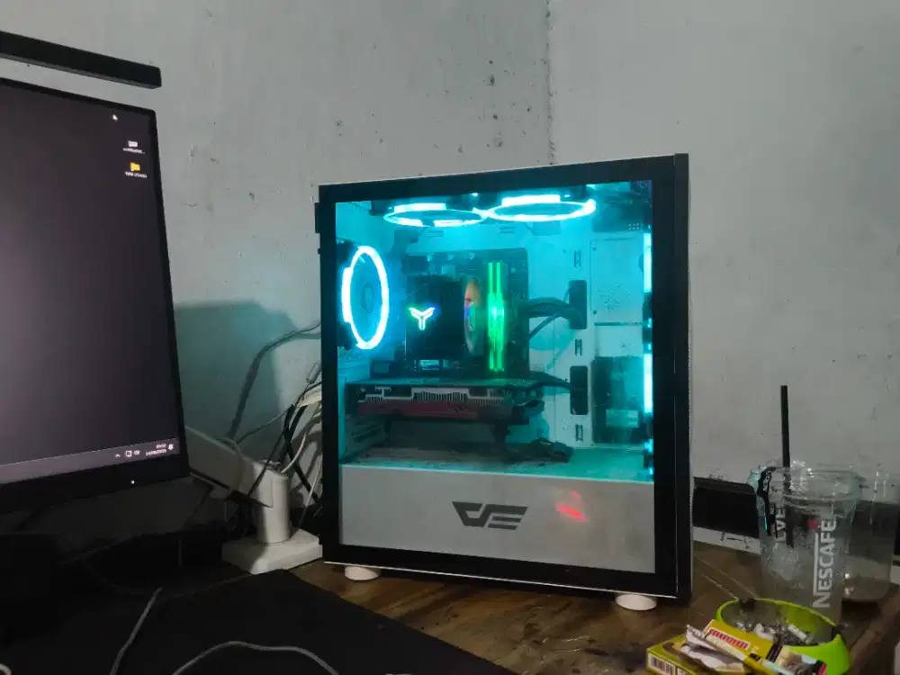 PC I3 12100F + GTX 1650 BU