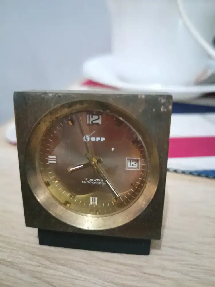 Jam Meja Antik  Jerman