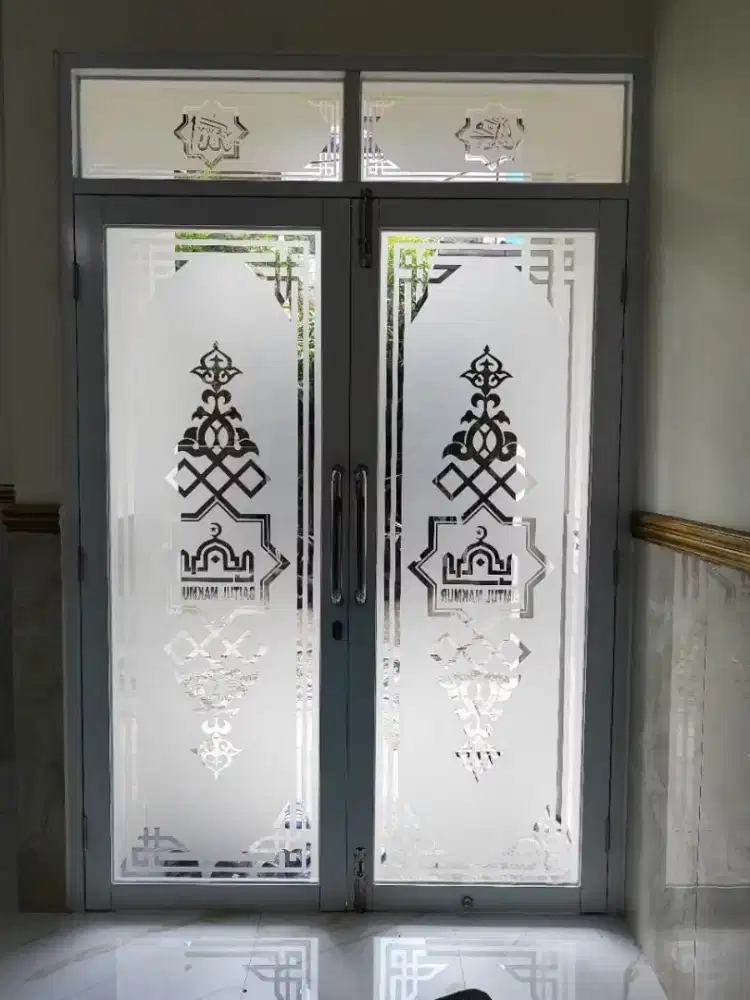 Cutting stiker sandblast masjid