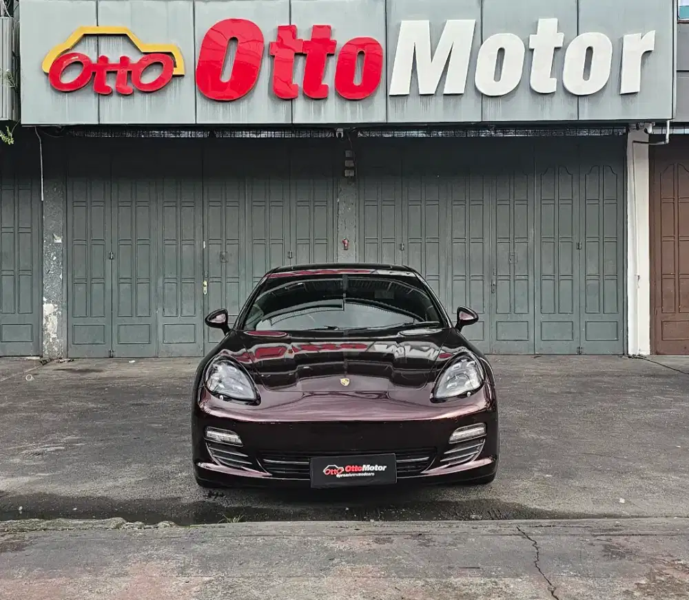 Porche Panamera Th11