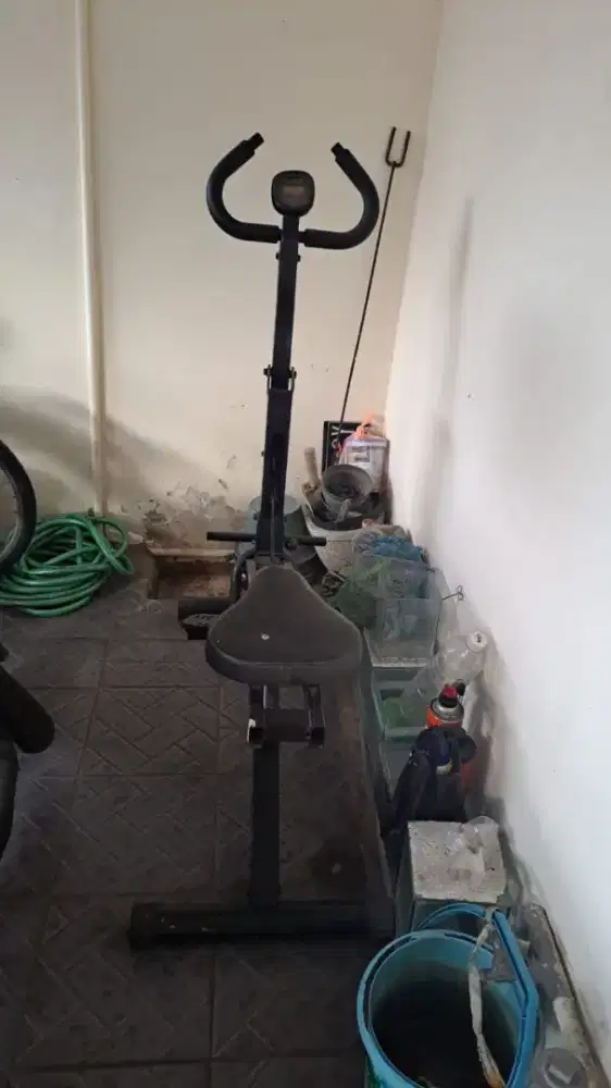 Alat Olahraga fitness