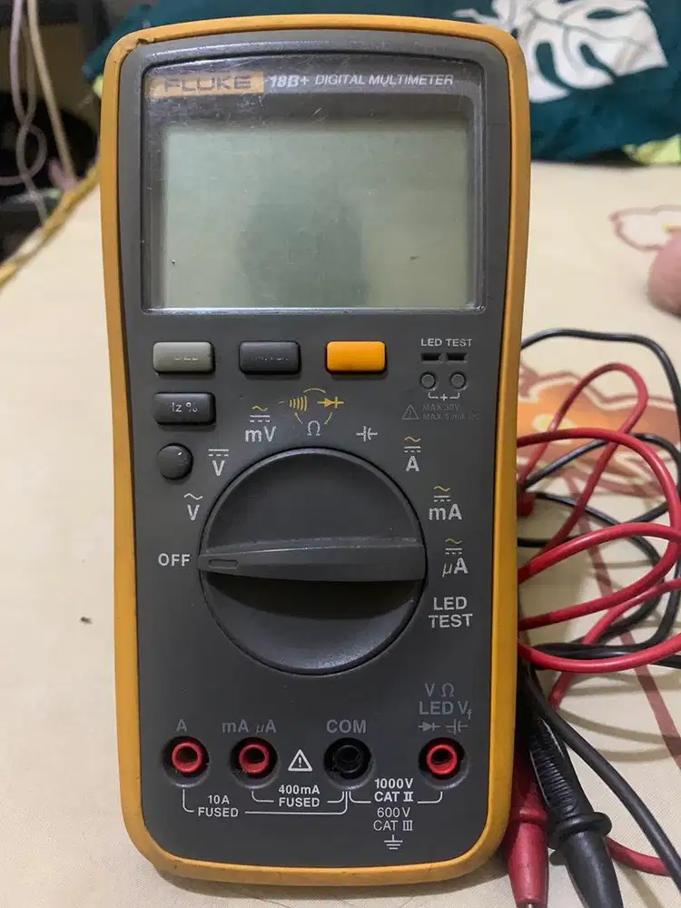 Digital multimeter “FLUKE” 18B+