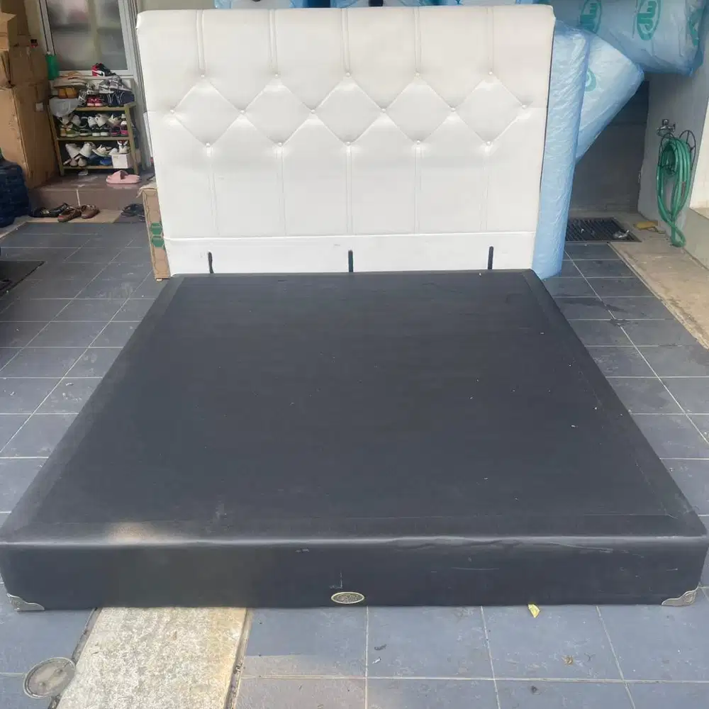 Dipan Model Classic Merk Elite