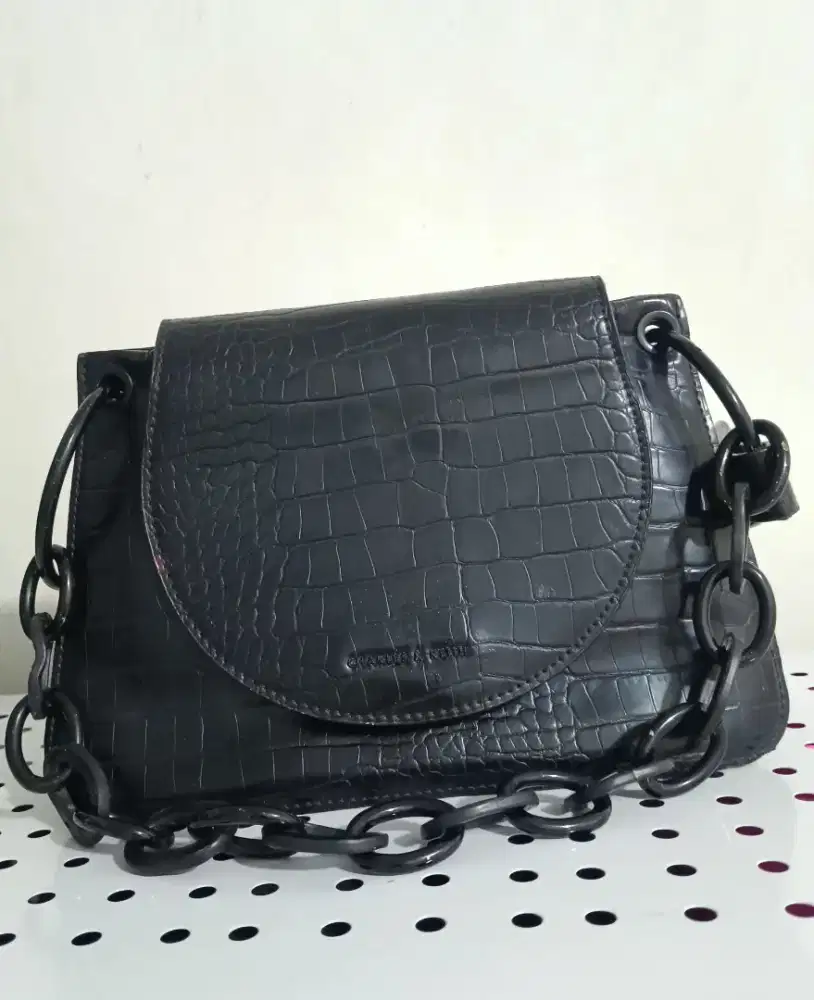 Charles & Keith Croco Bag Preloved