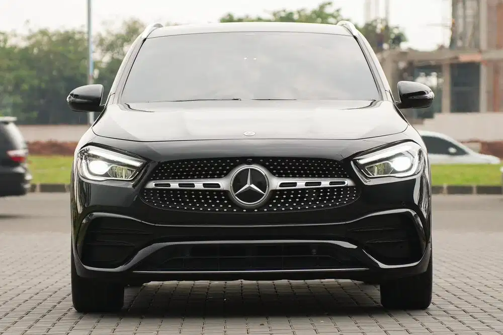 Dark Knight! New Mercedes Benz GLA200 AMG 2022 x1 c200 218i 320i