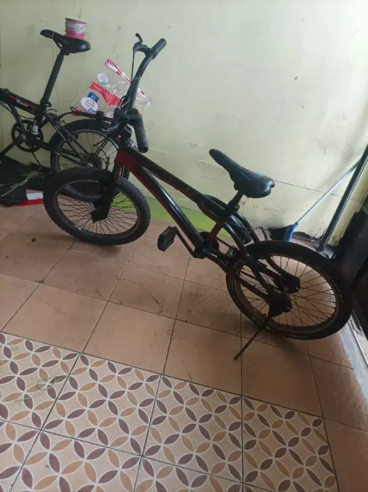 Sepeda BMX united UK 20