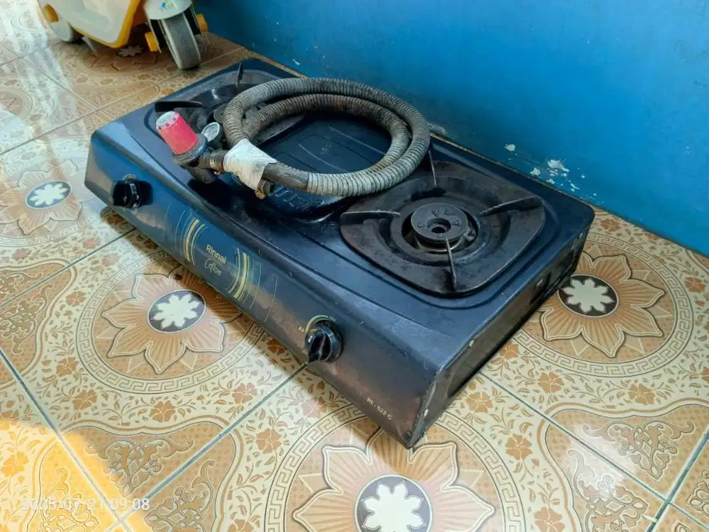 dijual KOMPOR RINNAI 2TUNGKU (1set regulator selang).