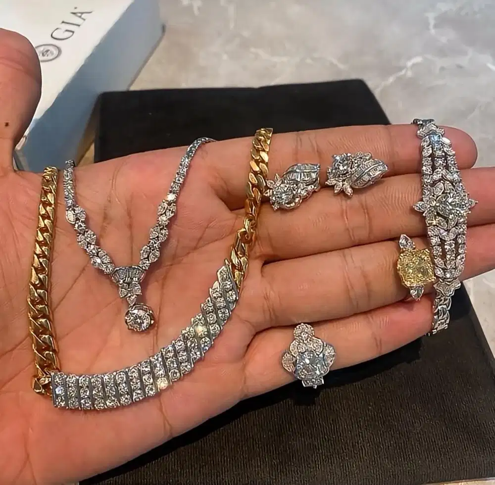 TERIMA JUAL EMAS DAN BERLIAN COD