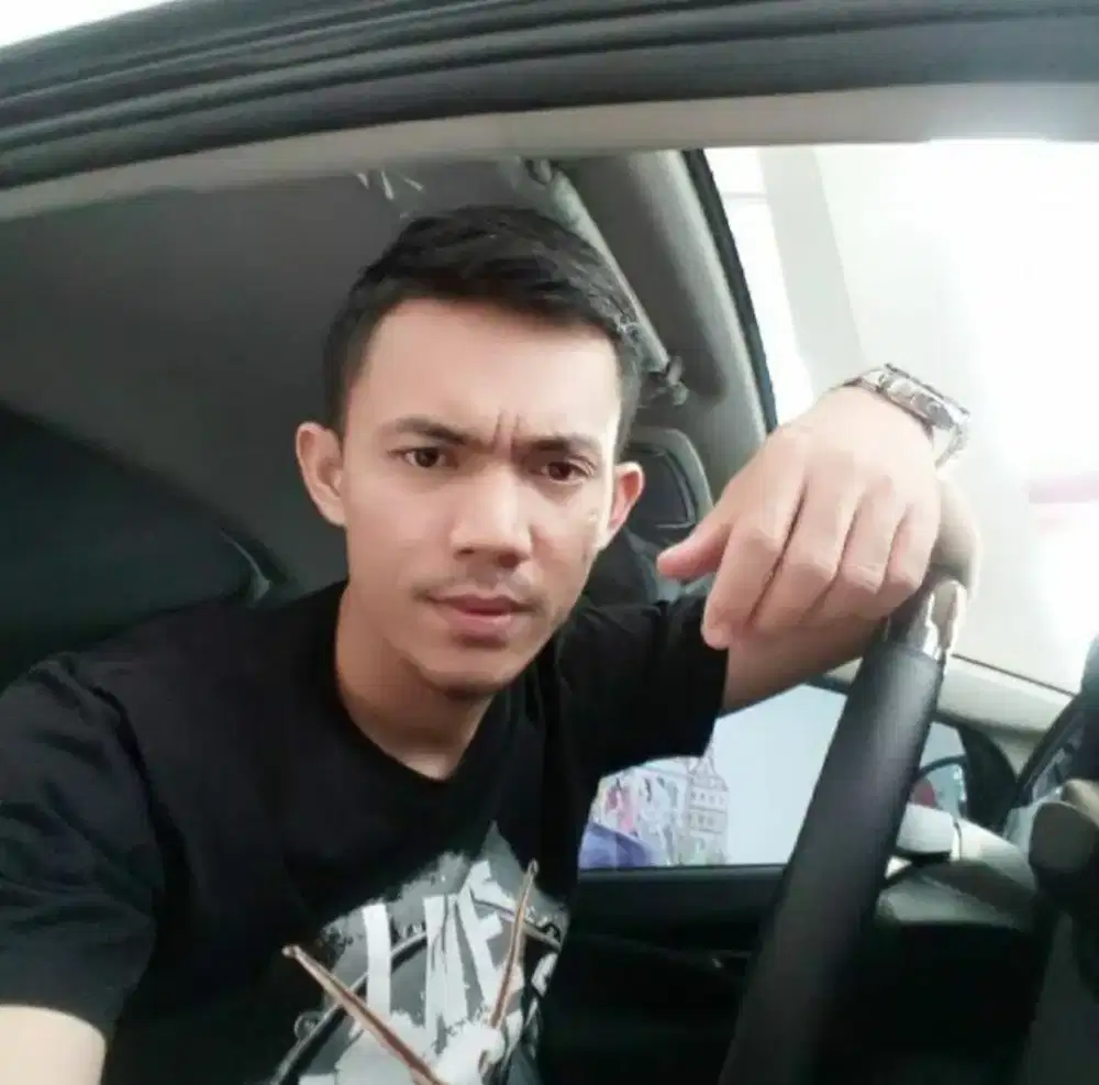 Siap bekerja langsung sebagai driver pribadi/kantor.