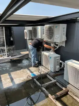Service ac, bongkar pasang ac, cuci ac