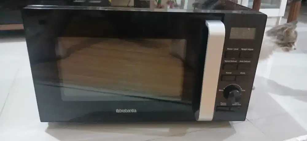 Microwave Brabantia 1.5 L