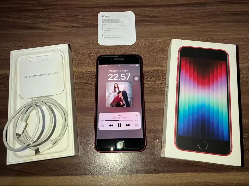 Iphone SE 3 2022 256 gb Merah / Red Ex Ibox / Digimap Fullset Nominus