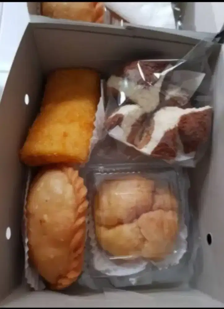 Snack Box Isi 4 Kue Termurah