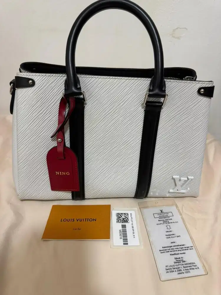 Tas LV like new