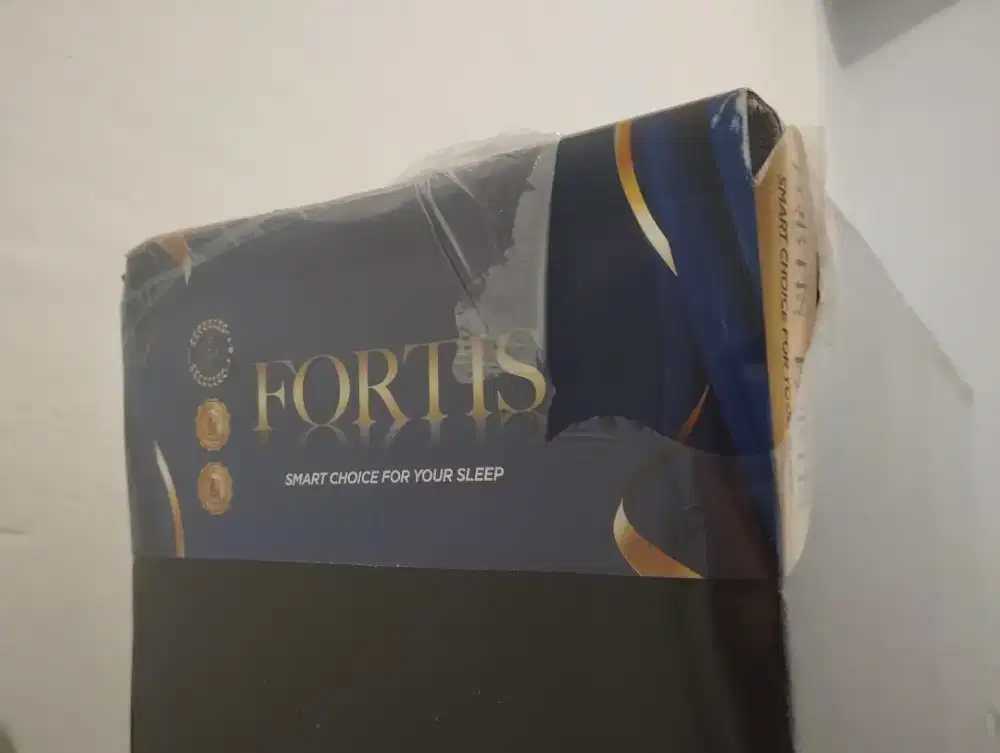 Kaki bed tempat tidur