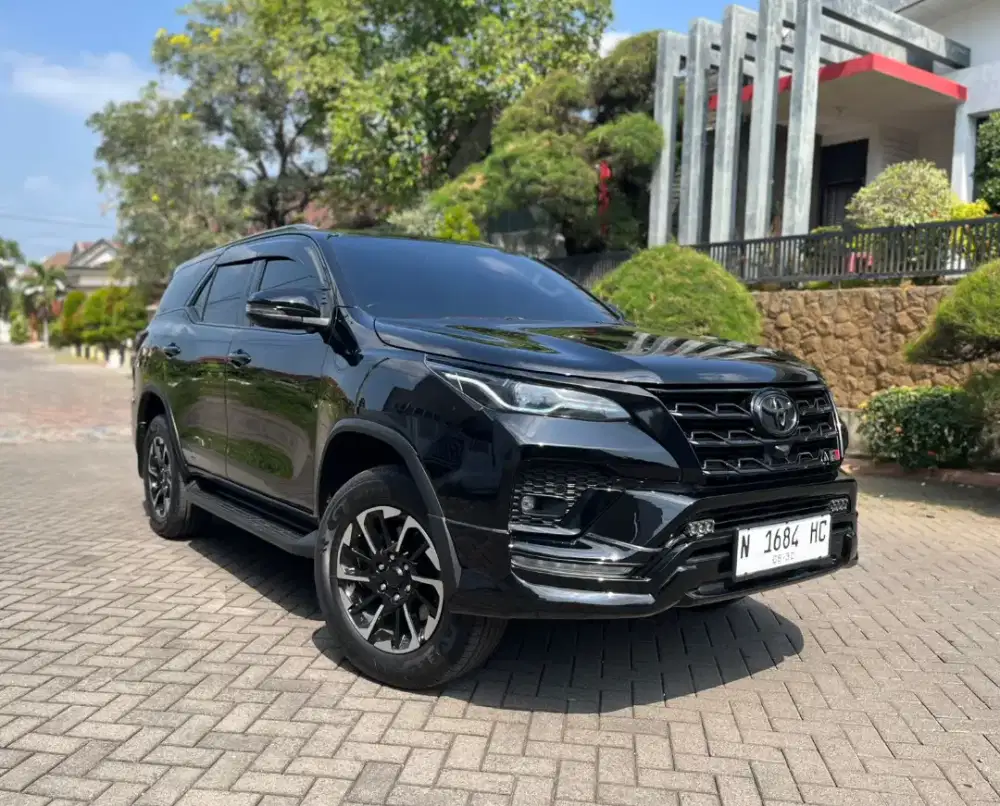 Toyota Fortuner VRZ TRD SPORTIVO 2.42021 AT
