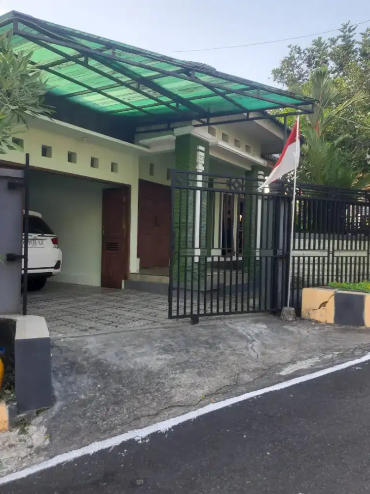 Rumah Ngaliyan Bringin Semarang Barat