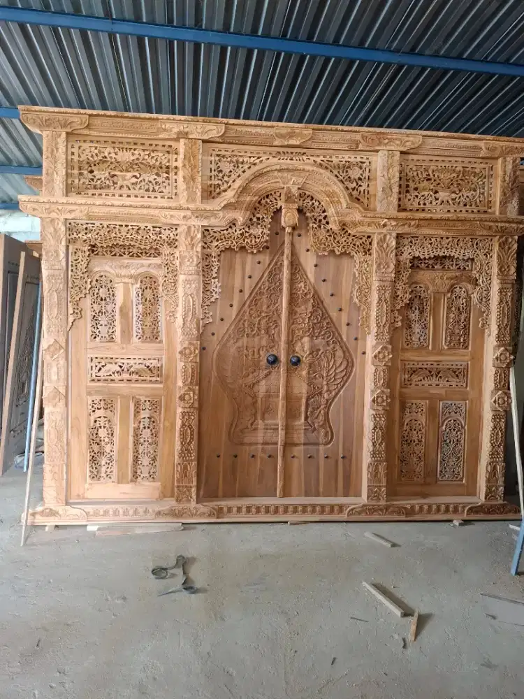 gebyok 300x270 pintu kler