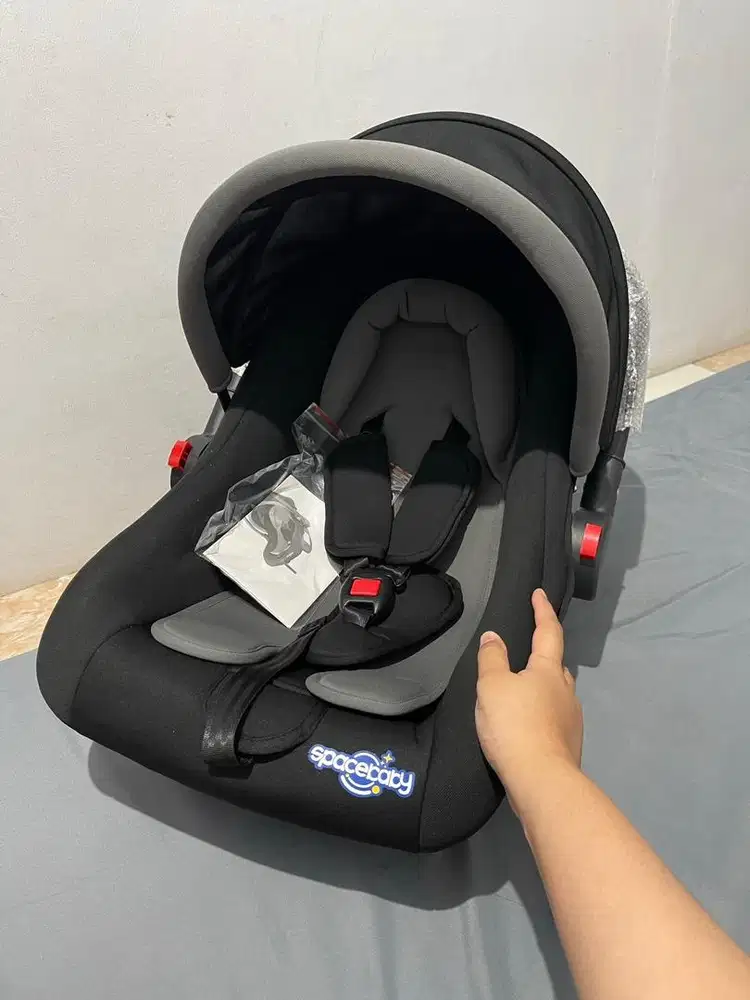 CAR SEAT BAYI (spacebaby)