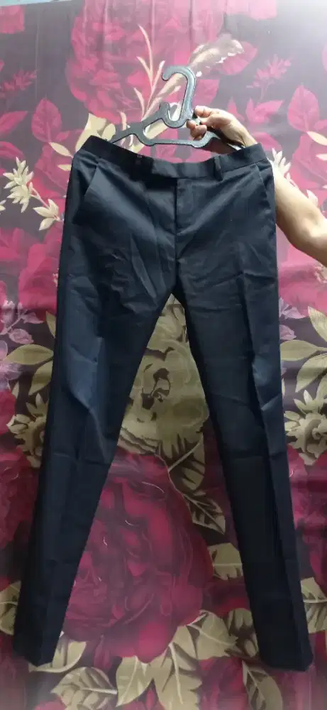 CELANA SKINNY FIT EXECUTIVE