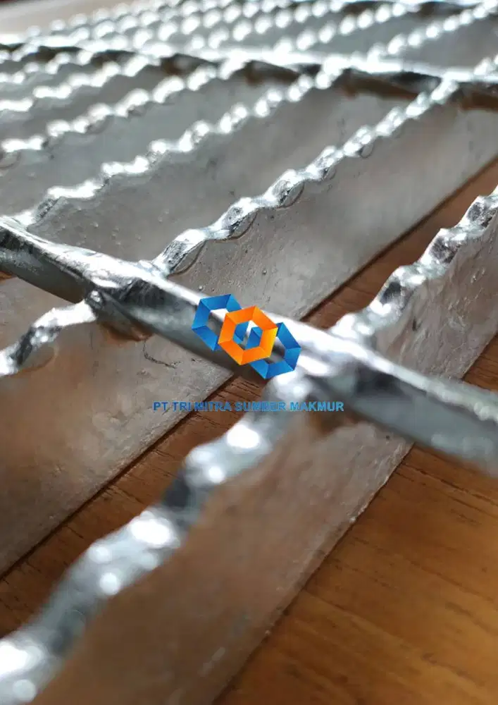 GRATING STEEL GALVANIS CUSTOME TUTUP SALURAN AIR/GOT DAN ANAK TANGGA