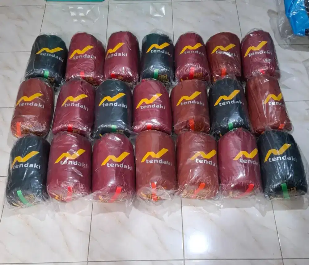 Sleeping Bag Polar Bulu Hangat Outdoor Selimut Gunung