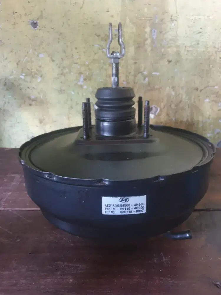 Booster rem hyundai H1 original asli