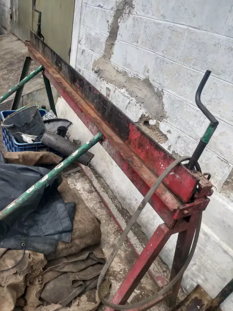 Banding plate alat tekuk besi