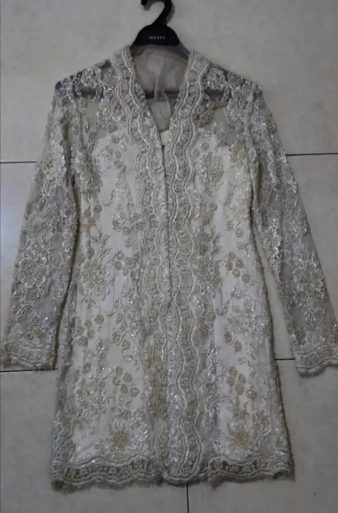 Kebaya mewah jual murah