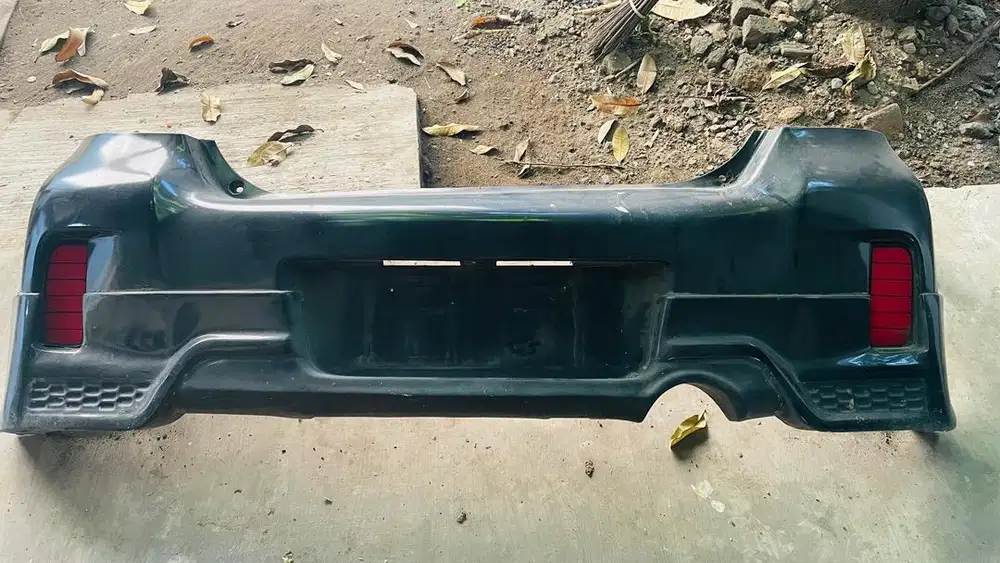 Bumper belakang yaris bakpao