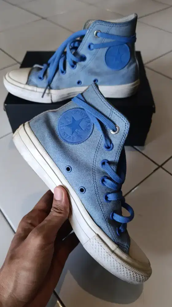Converse chuck taylor ll (154029C)
Oxygen blue/polar blue/white 37,5
