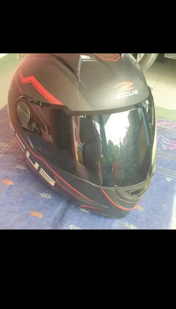 Helm Zeus Full Face Hitam Doff
