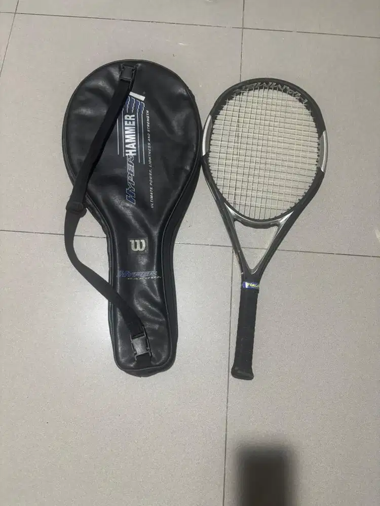 Raket tennis Wilson