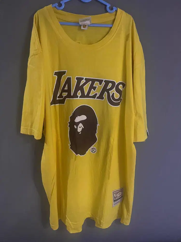 TSHIRT BAPE X LAKERS SECOND SIZE XXL
