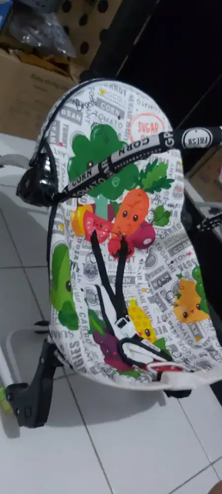 Bouncer atau tempat duduk bayi