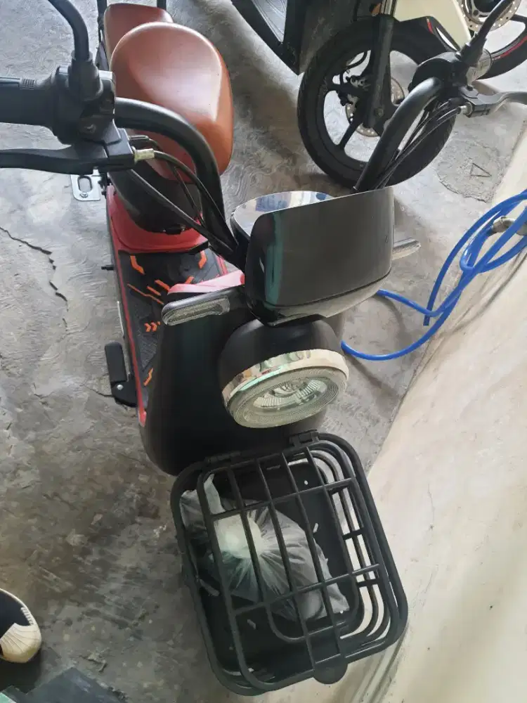 SEPEDA LISTRIK UWINFLY DS 7