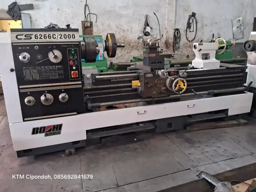 Bubut CS6266C x 2000