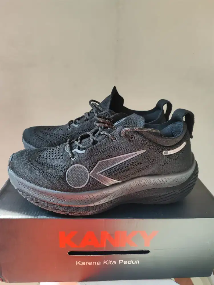 Kanky Solace Full Black Muluss