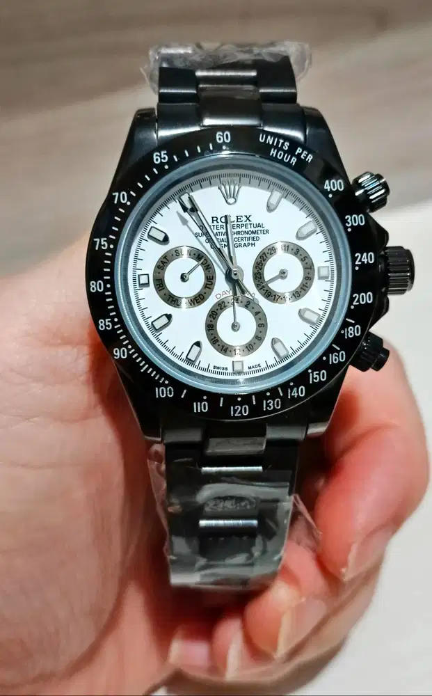 Jual rugi jam Rolex daytona matic body stainles beli di cruise 10jt BU