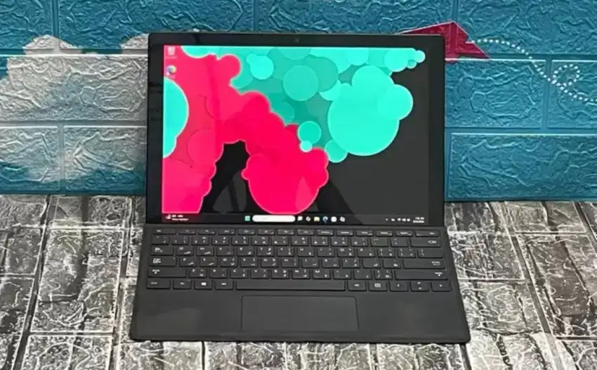 Microsoft Surface pro 7 Touchscreen Intel Core i5-1035G4 (8 cpu)