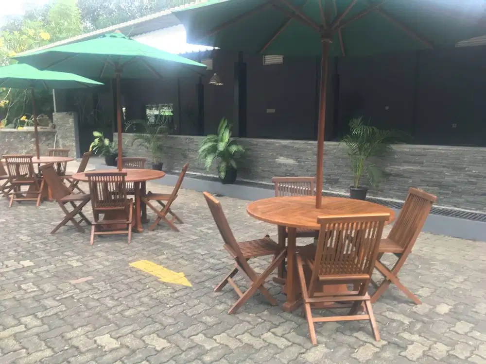 2026J GRADE B SET MEJA PAYUNG TAMAN CAFE KOLAM RENANG KAYUJATI JAKARTA